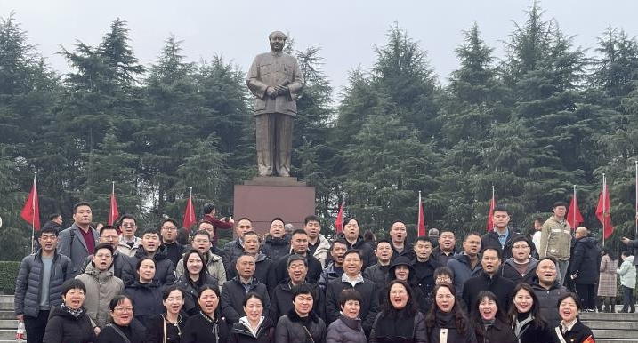 龍行龘龘 · 海源海潤(rùn)——決戰(zhàn)2024！海源海潤(rùn)集團(tuán)年會(huì)盛典圓滿(mǎn)落幕！